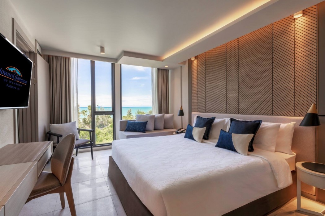 Howard Johnson by Wyndham Pattaya JC 26/81