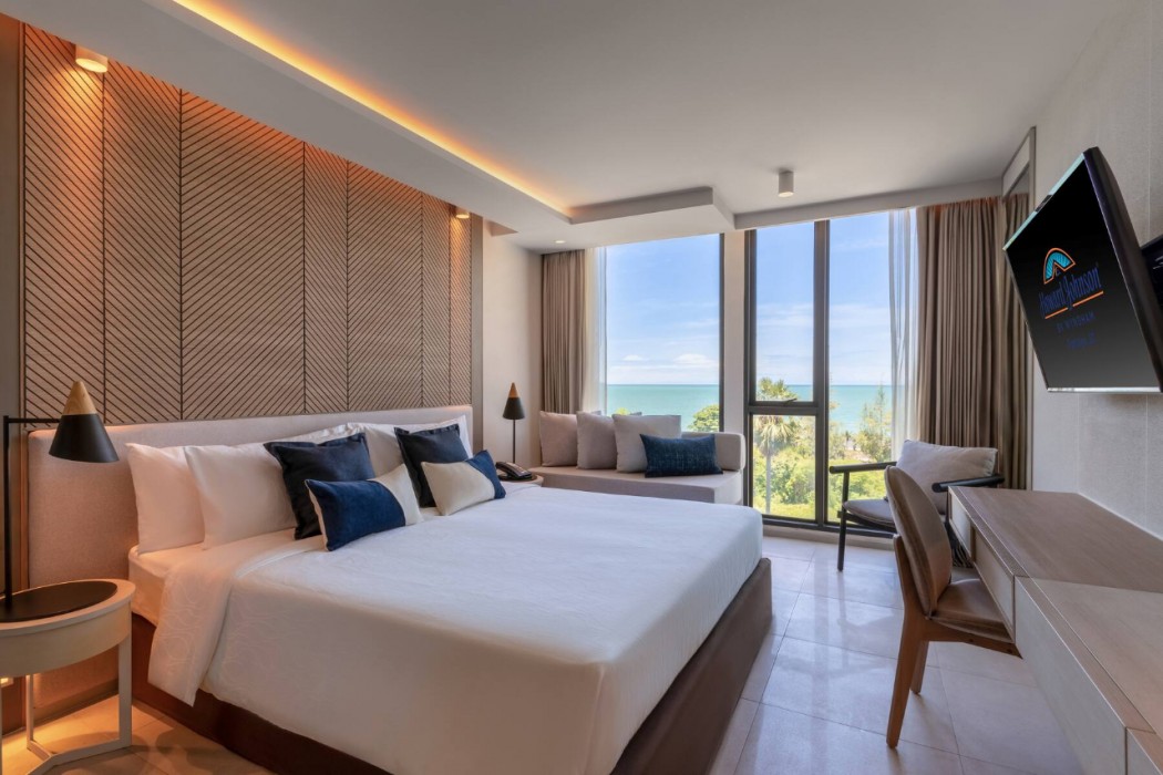 Howard Johnson by Wyndham Pattaya JC 17/81