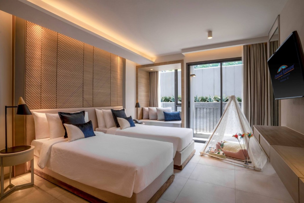 Howard Johnson by Wyndham Pattaya JC 23/81