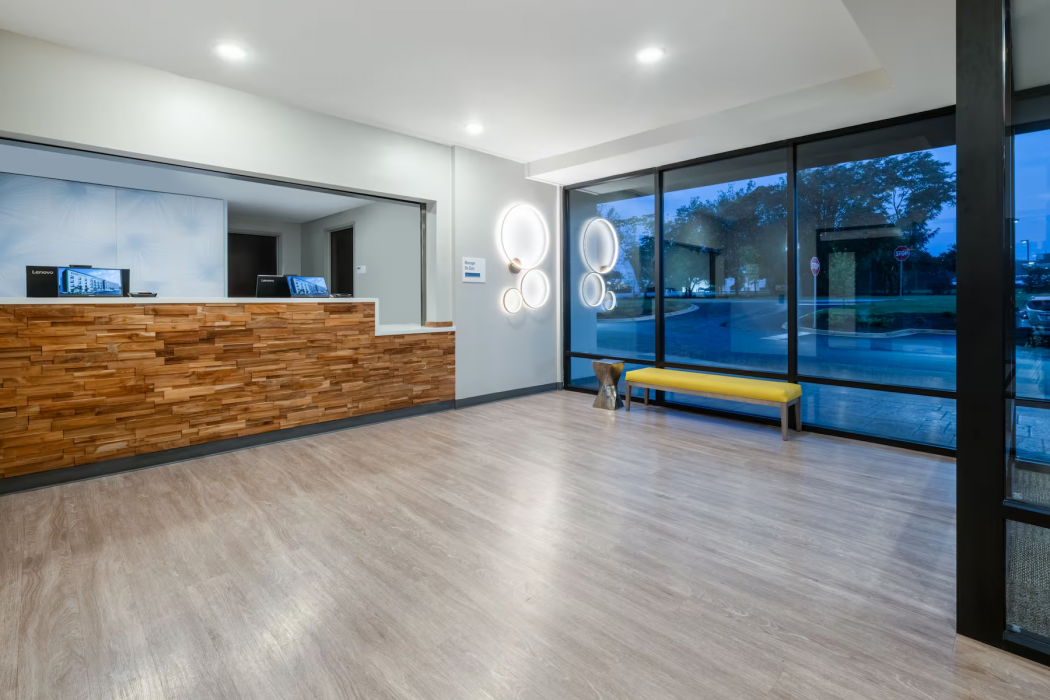 ECHO Suites Extended Stay by Wyndham Nashville/ Gallatin 8/69