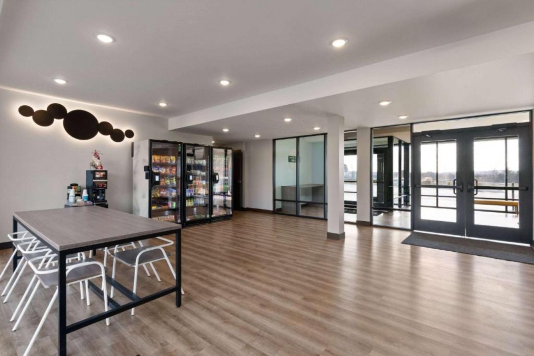 ECHO Suites Extended Stay by Wyndham Nashville/ Gallatin 48/69