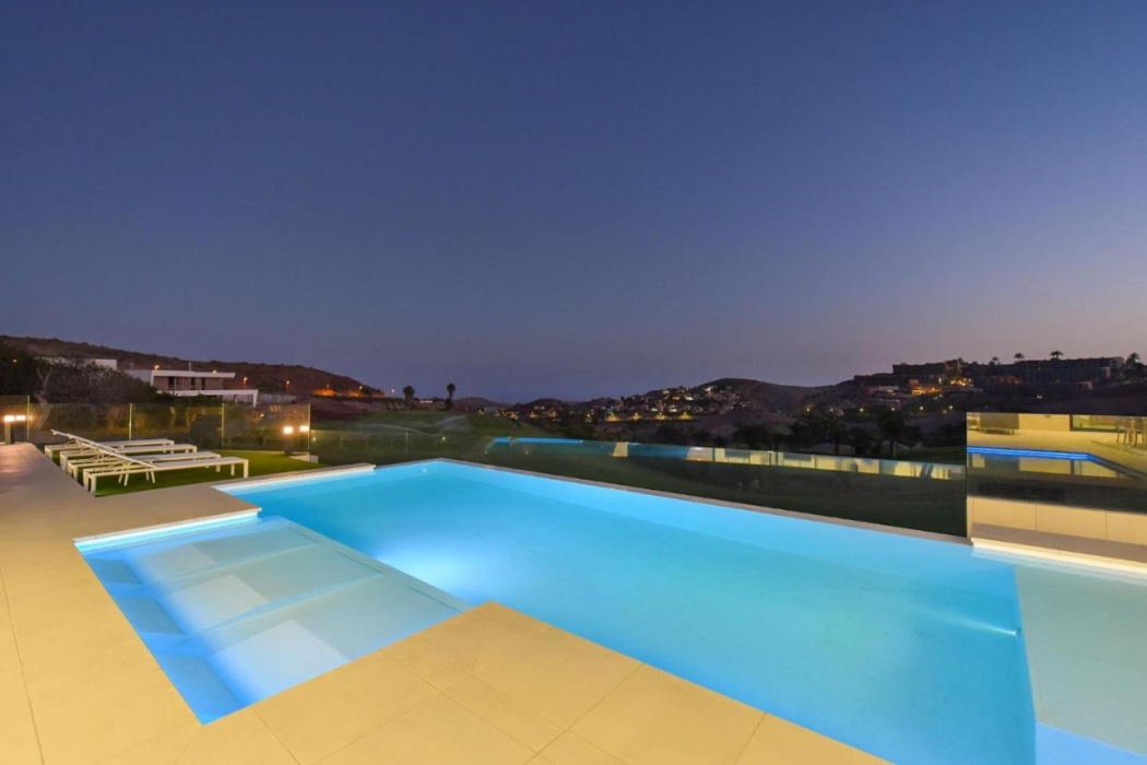 Sunset Villa 13/13