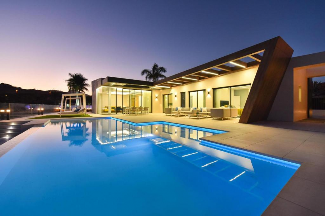 Sunset Villa 2/13