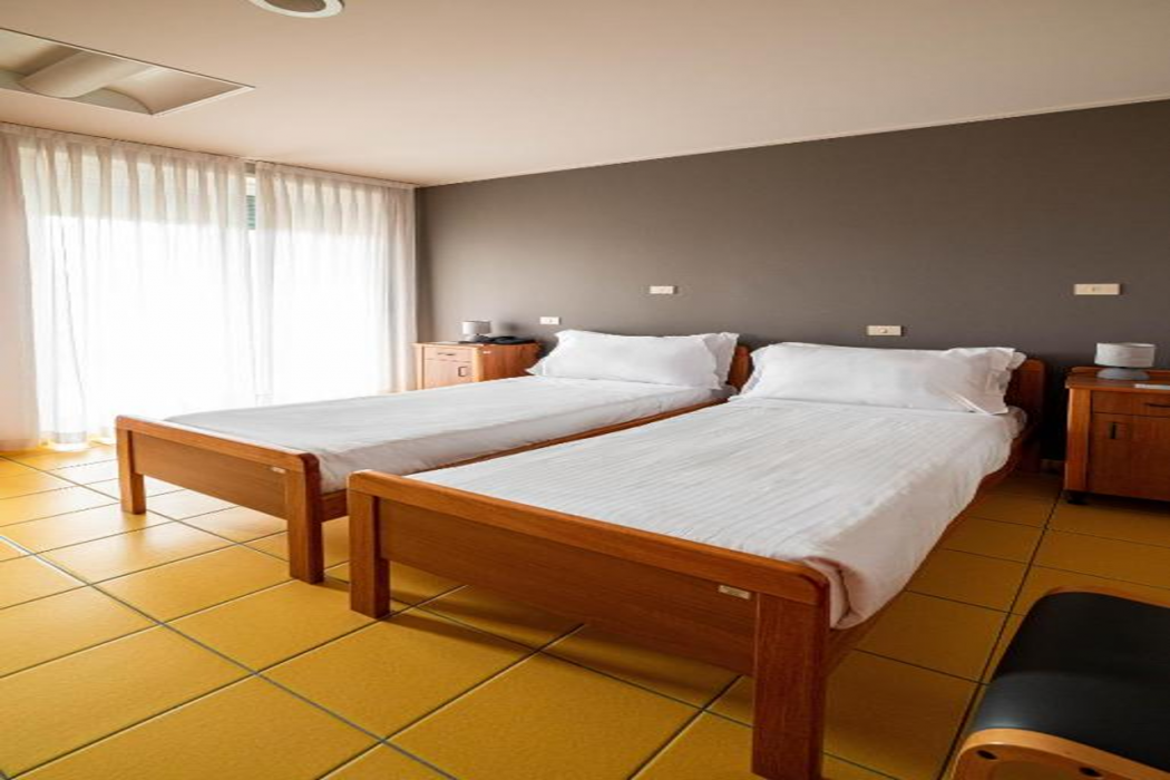 Phi Hotel Homy Druento 6/27