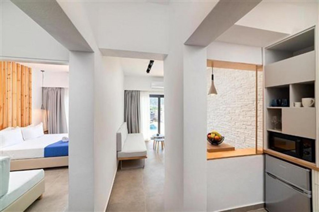 Aelia Suites 14/63