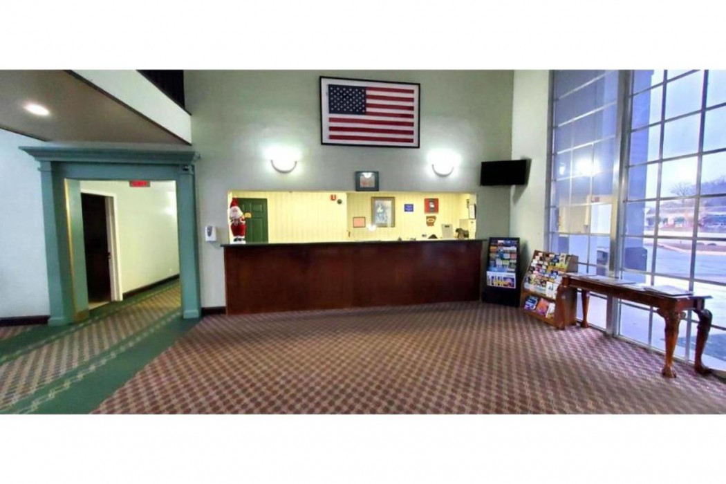 Jacksonville Inn 4/14