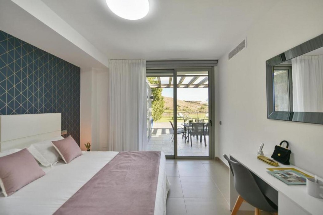 Villas los Dragos 3/9