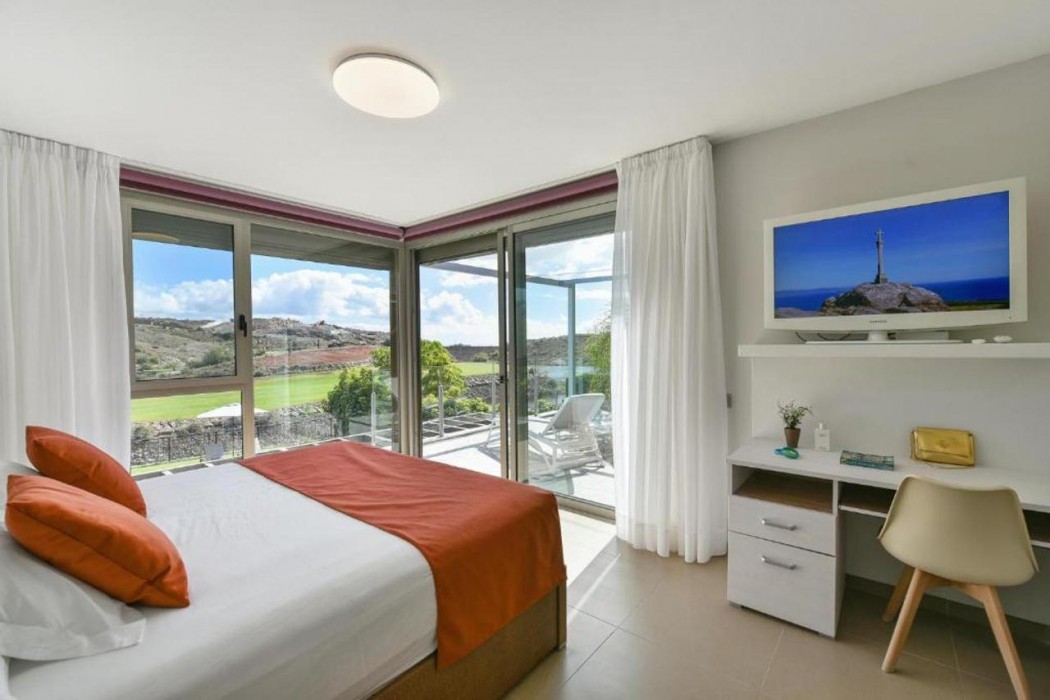 Villas los Dragos 2/9