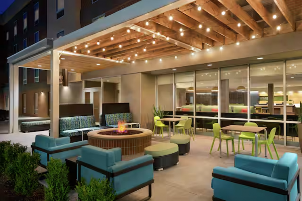 Home2 Suites by Hilton Camarillo 1/18
