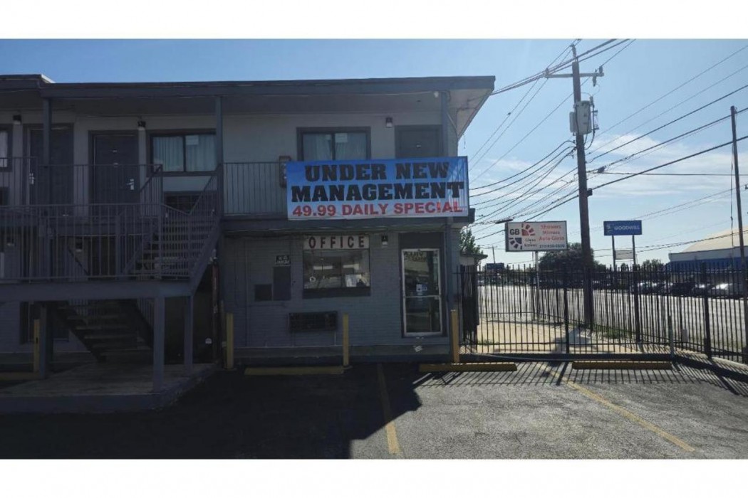 Super 7 Inn By OYO San Antonio N.W. Medical Center photo2
