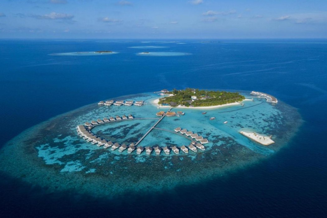 Centara Grand Lagoon Maldives 1/39