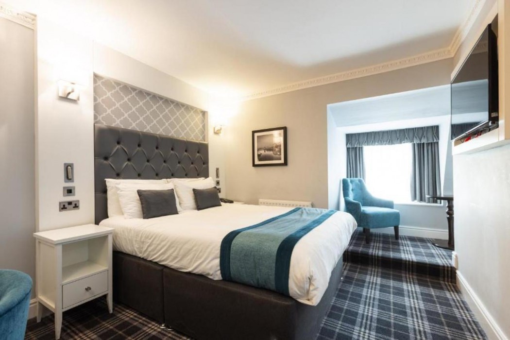 Cairn Hotel Newcastle Upon Tyne 10/69