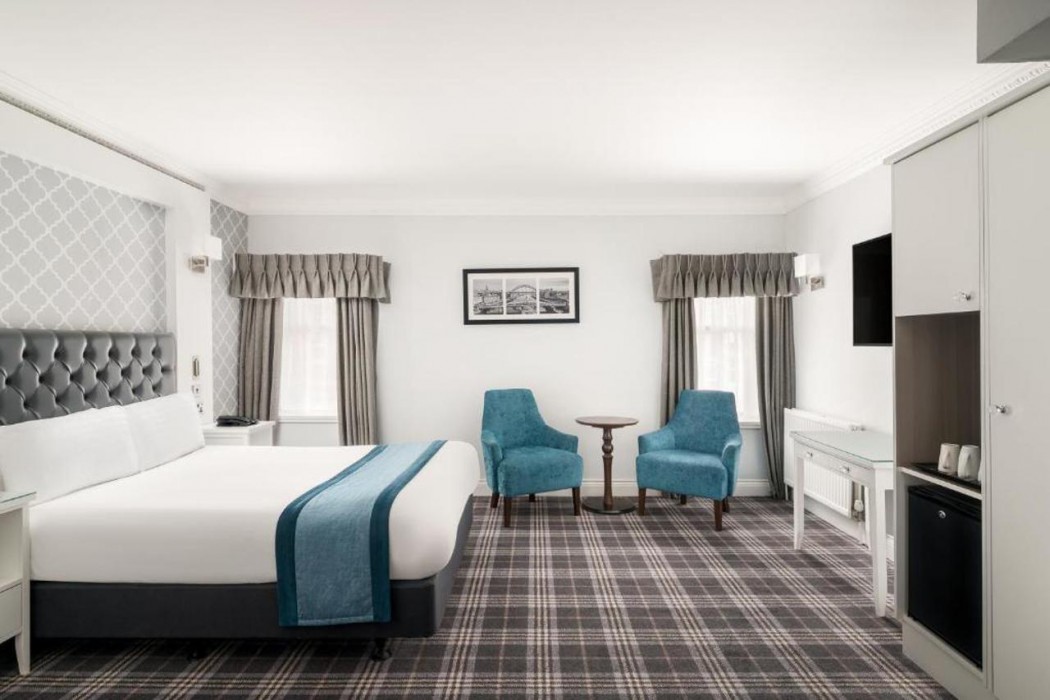 Cairn Hotel Newcastle Upon Tyne 18/69
