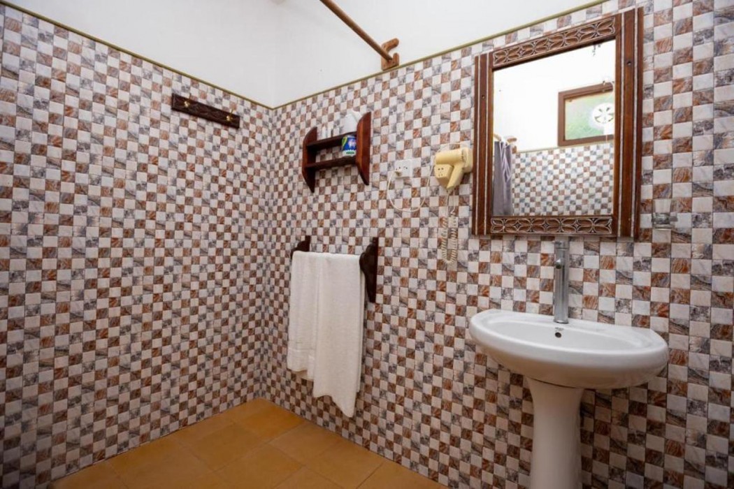 Room at Zanzinite Beach Spa Hotel, BWEJUU