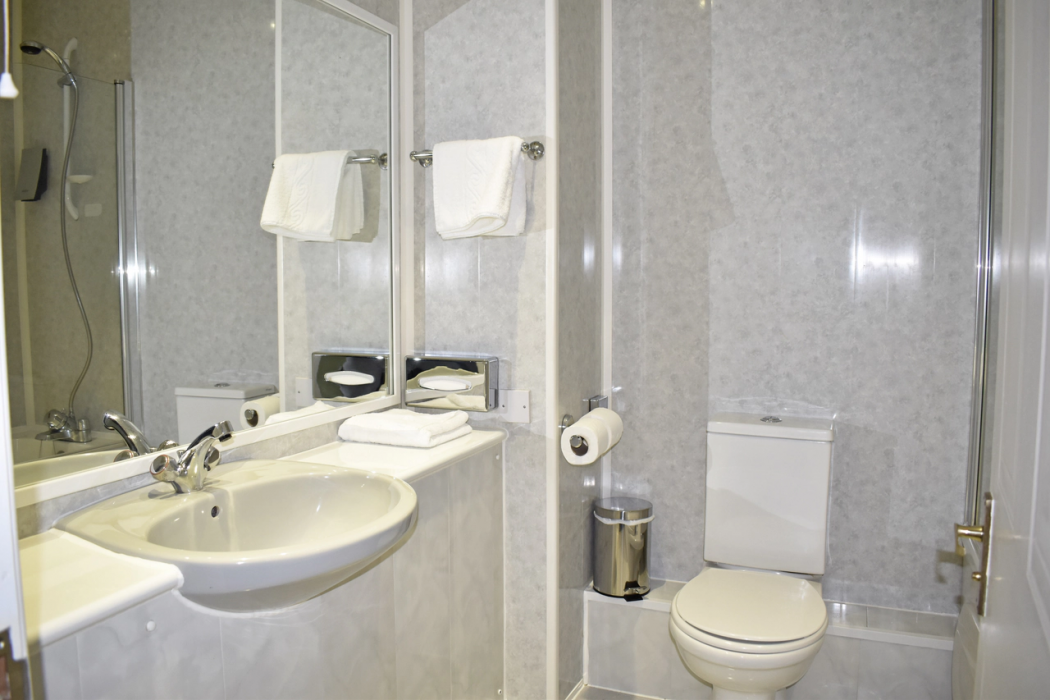 Quality Hotel Coventry 6/27