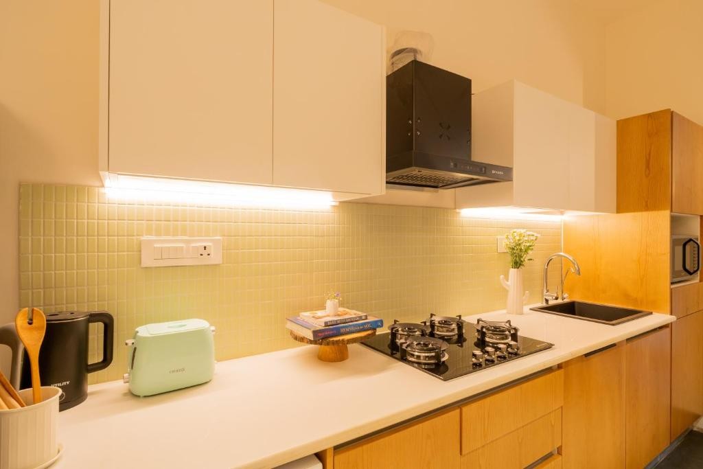 ELIVAAS 3BHK with Pvt Pool Mirai Taurus 44/79
