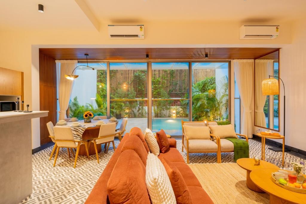 ELIVAAS 3BHK with Pvt Pool Mirai Taurus 46/79
