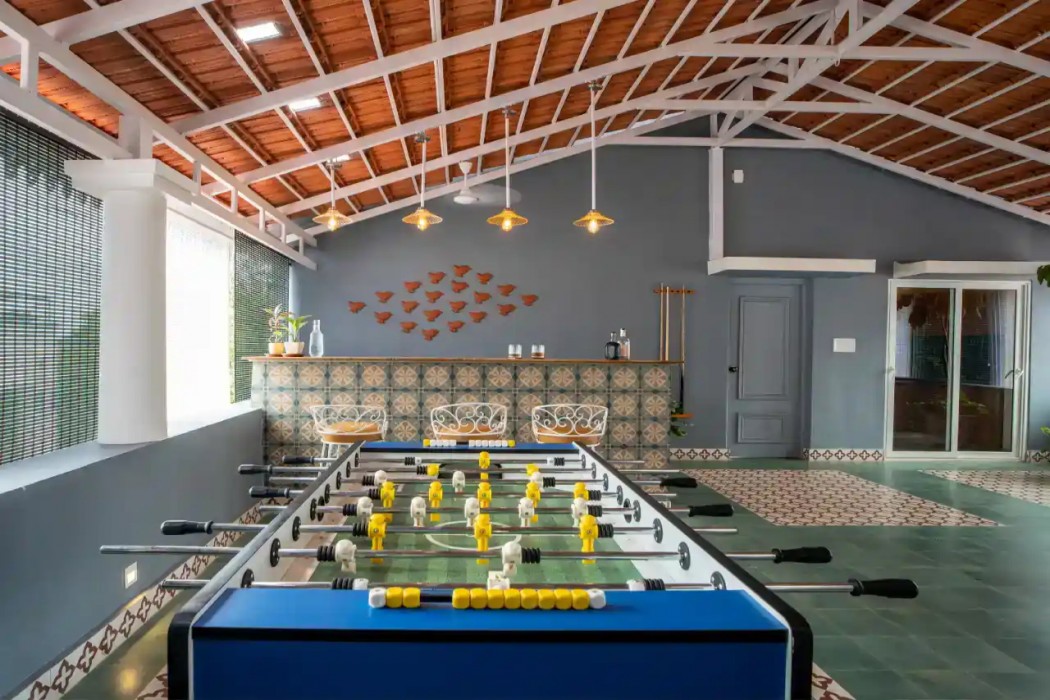 ELIVAAS BluDoor 5BHK Villa, Assagao 36/65
