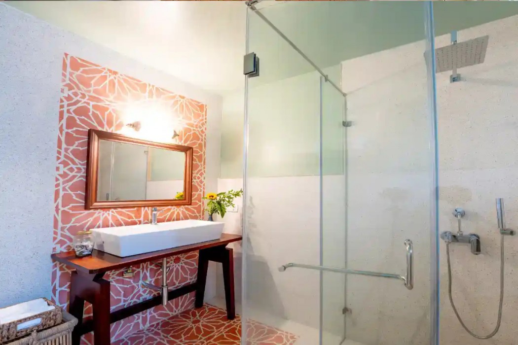 ELIVAAS BluDoor 5BHK Villa, Assagao 23/65