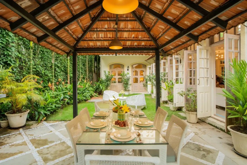 ELIVAAS Monforte Ayada | 3 BHK with Pvt Pool and Jacuzzi 28/30