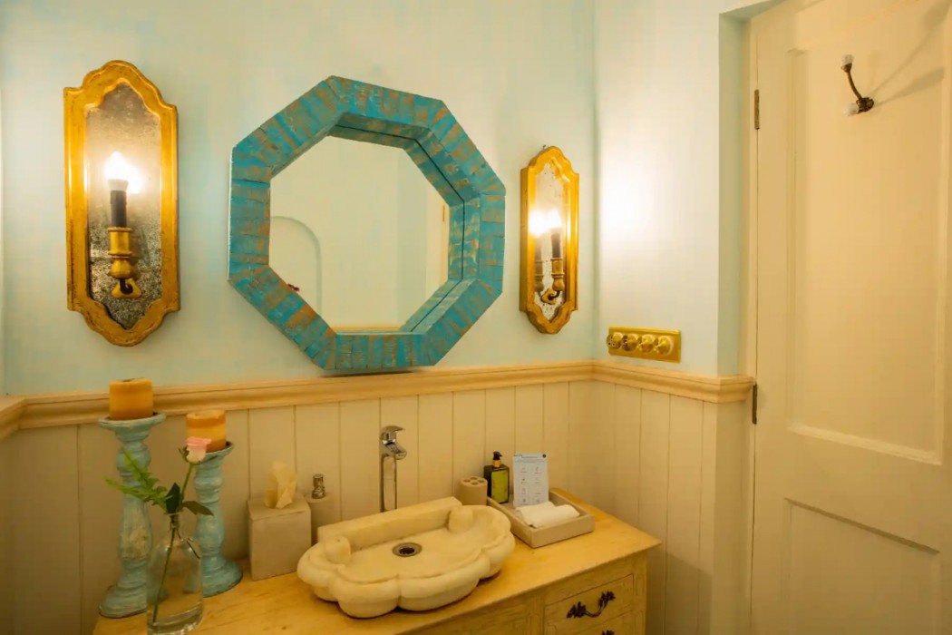 ELIVAAS Monforte Ayada | 3 BHK with Pvt Pool and Jacuzzi 12/30