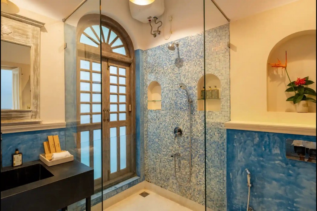 ELIVAAS Monforte Ayada | 3 BHK with Pvt Pool and Jacuzzi 7/30