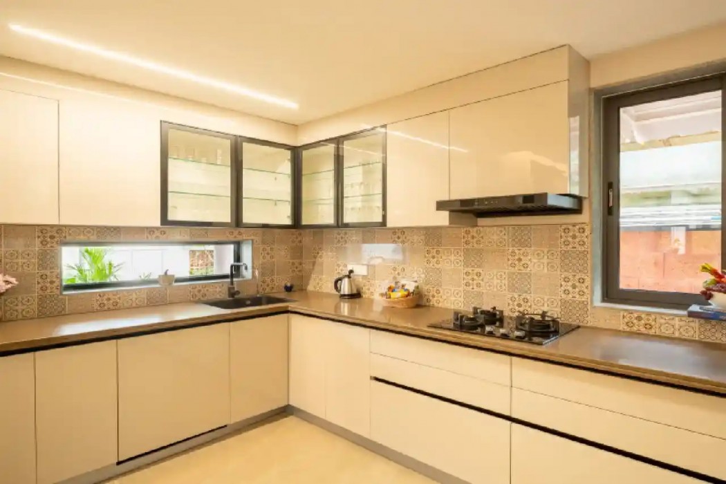 ELIVAAS Cloud 7 4 BHK Villa with Pvt Pool 33/72