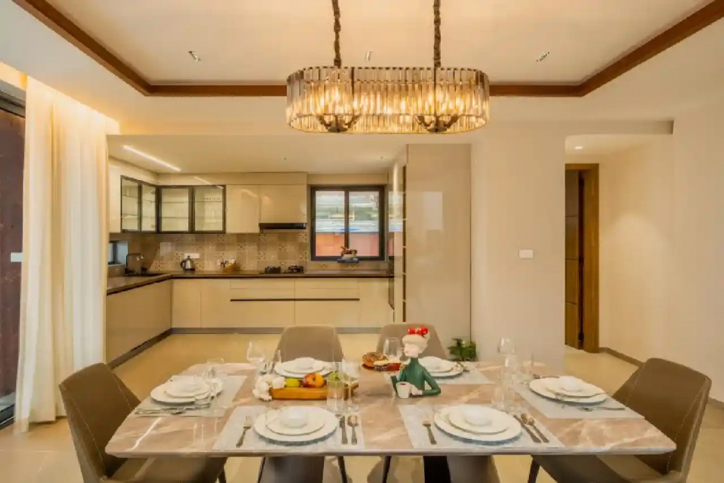 ELIVAAS Cloud 7 4 BHK Villa with Pvt Pool 32/72