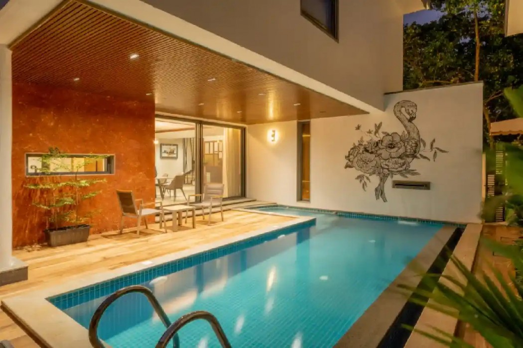 ELIVAAS Cloud 7 4 BHK Villa with Pvt Pool 42/72