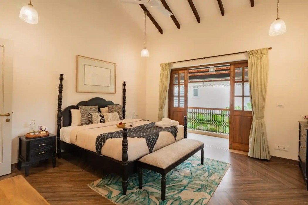 Elivaas Celest - 4 BHK Villa with private pool, Arpora 8/59