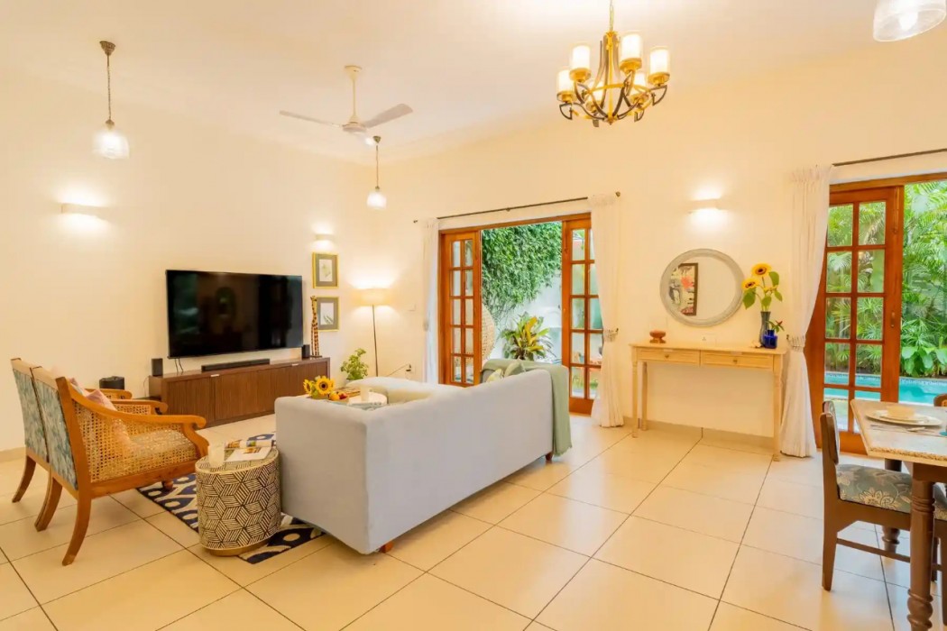 Elivaas Celest - 4 BHK Villa with private pool, Arpora 15/59