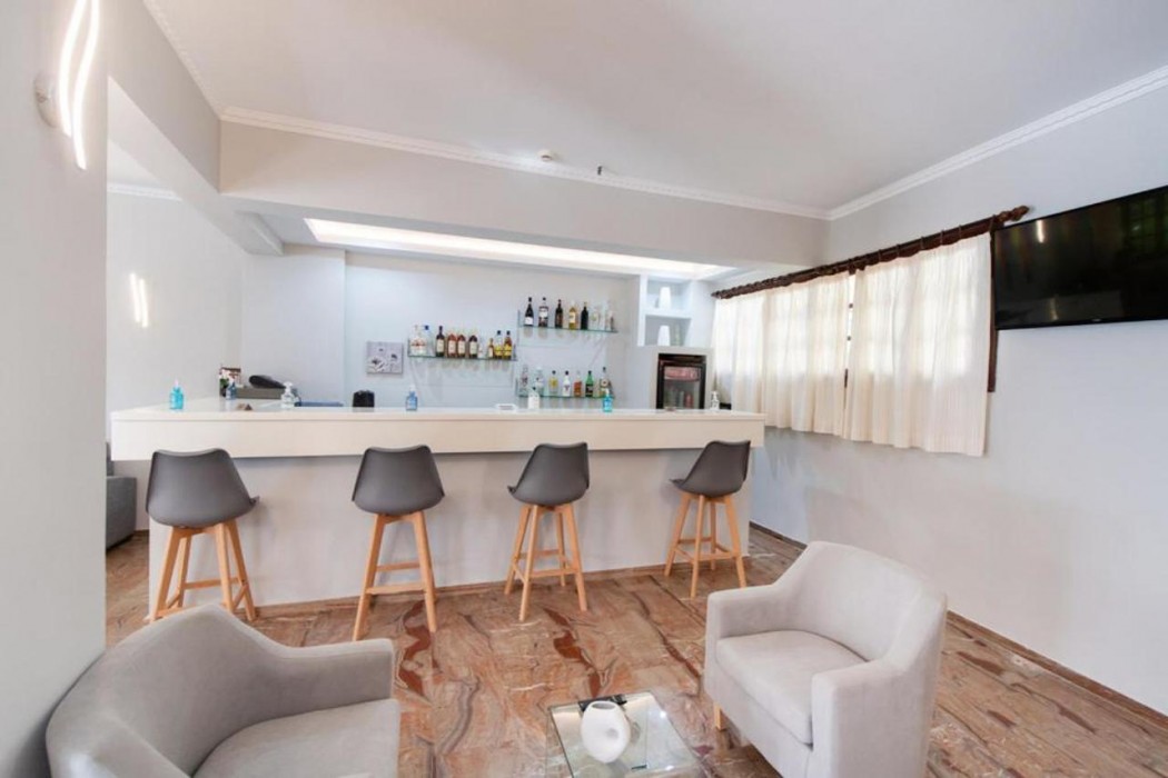 Nostos Hotel 11/40
