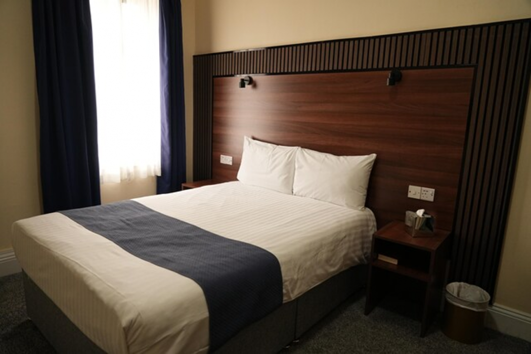 The Continental Hotel, Derby 15/64