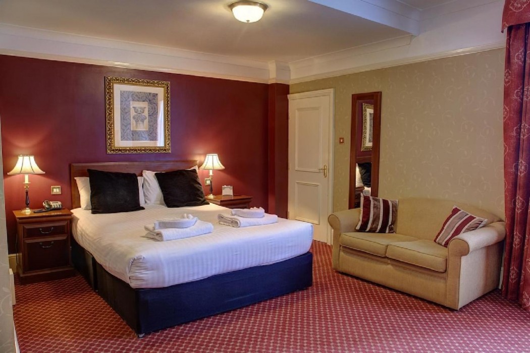 Orwell Hotel 13/67