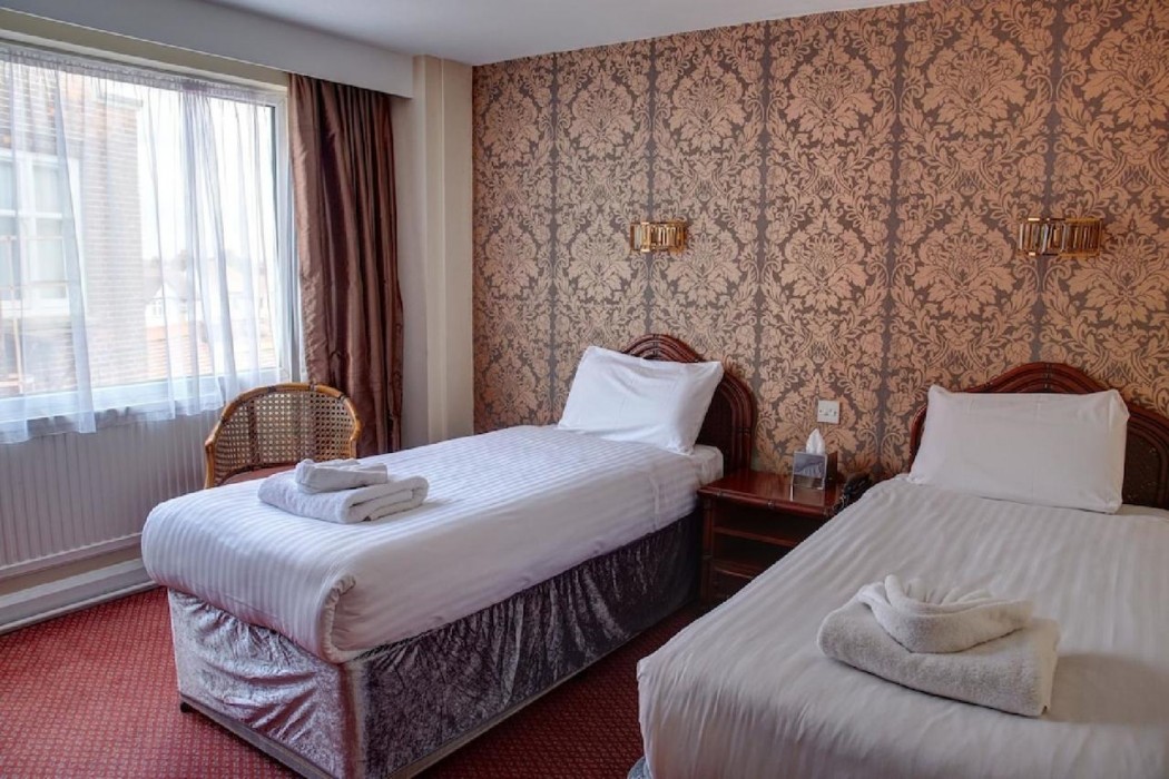 Orwell Hotel 24/67