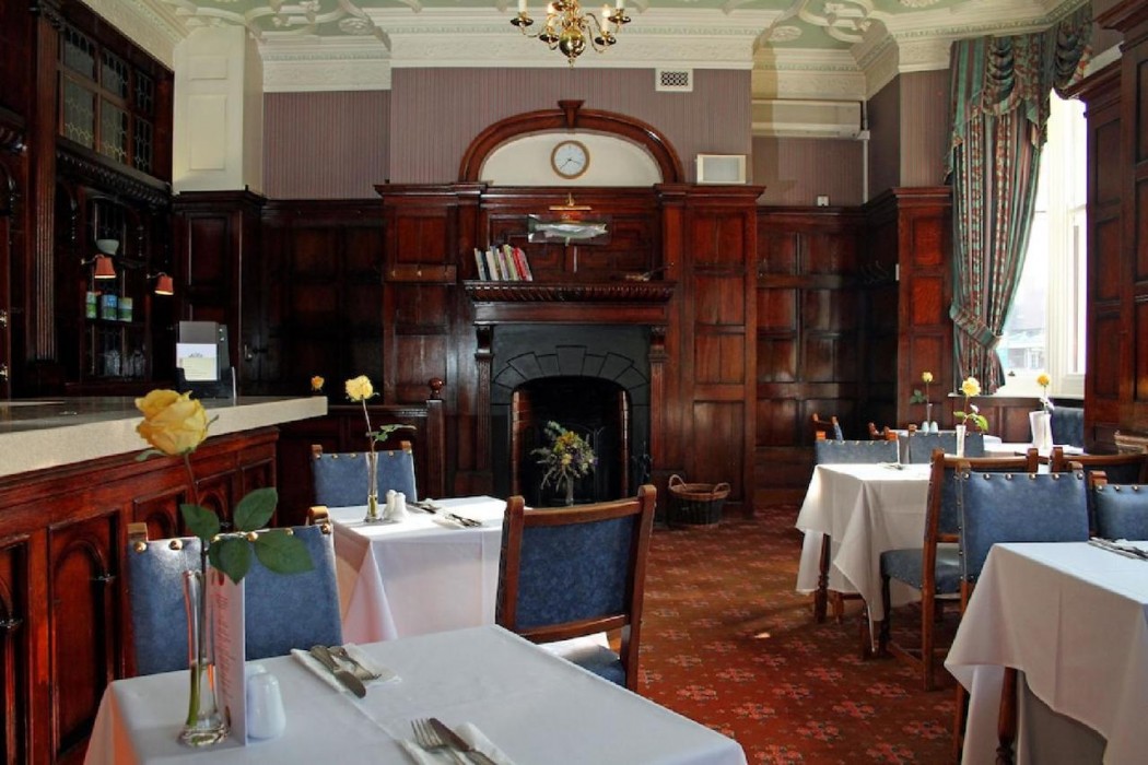 Orwell Hotel 37/67