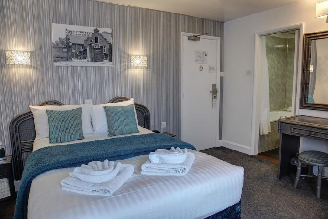 Orwell Hotel 18/67