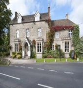 Royal George Hotel 1/32