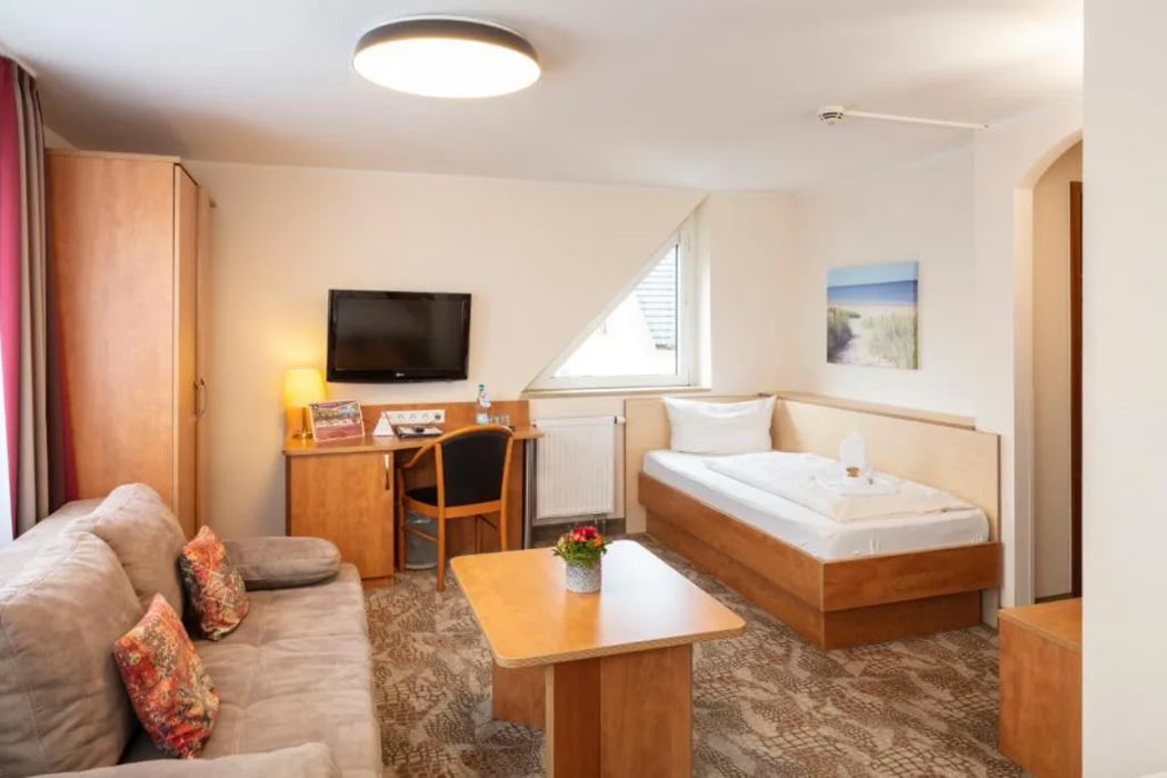 Maximilian Hotel & Apartments Weil am Rhein / Basel 7/29