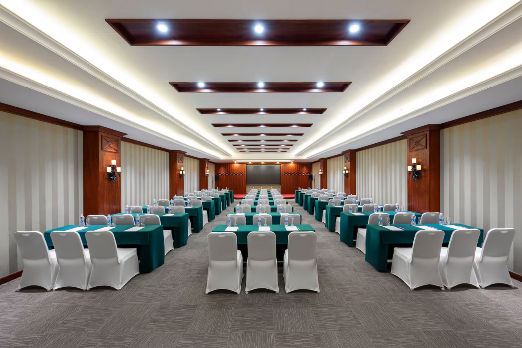 Days Hotel by Wyndham Harbin Songbei 17/25