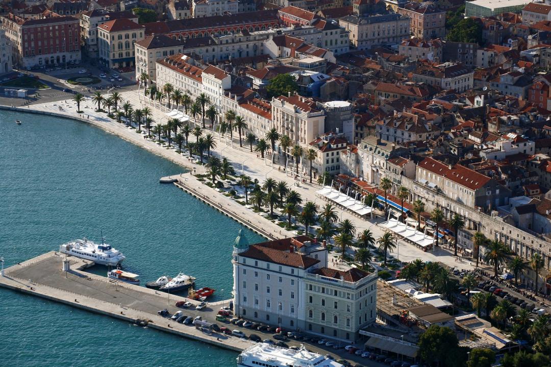 Sea View Apartment 4 You in Split 15/21