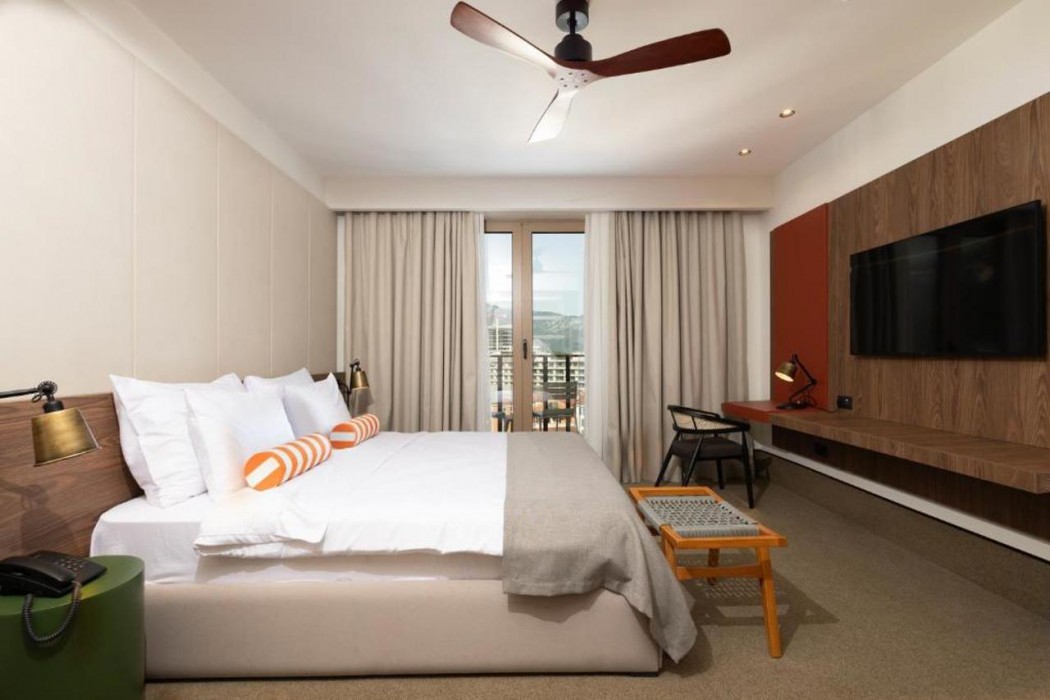 Infinity Hotel & More 14/49