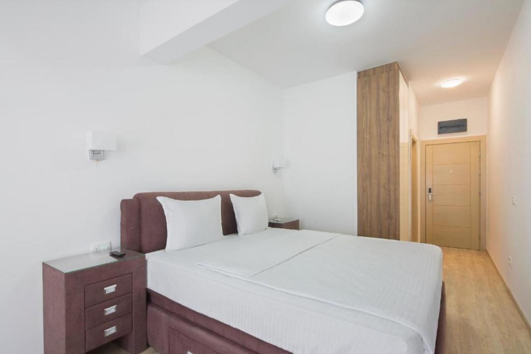 Hotel 219 Budva 25/75