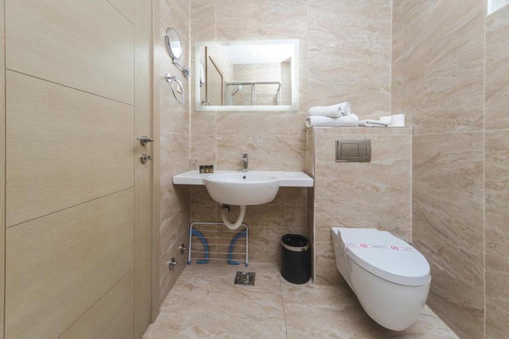 Hotel 219 Budva 40/75