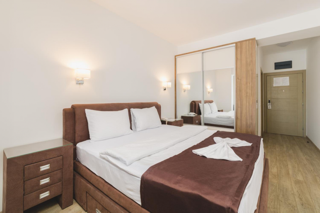 Hotel 219 Budva 24/75