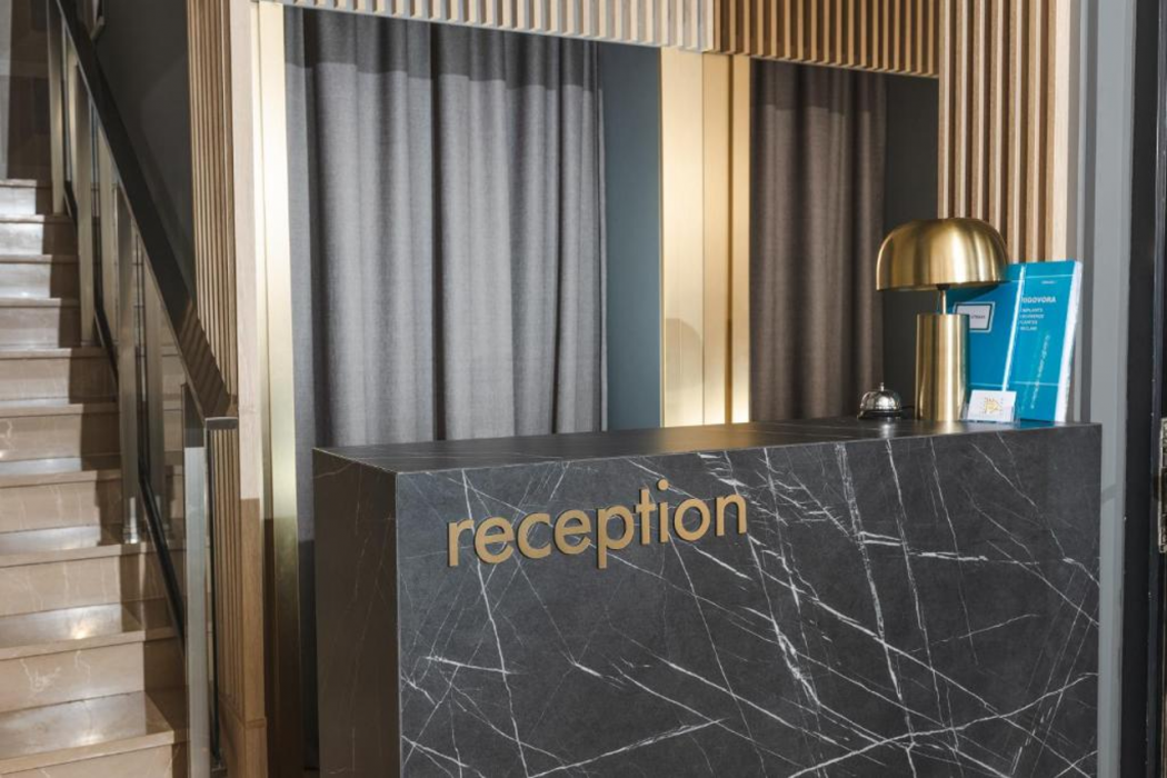 Hotel 219 Budva 11/75