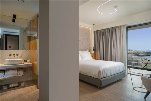 Hyperion City Hotel & Spa 16/70