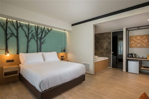 Hyperion City Hotel & Spa 19/70