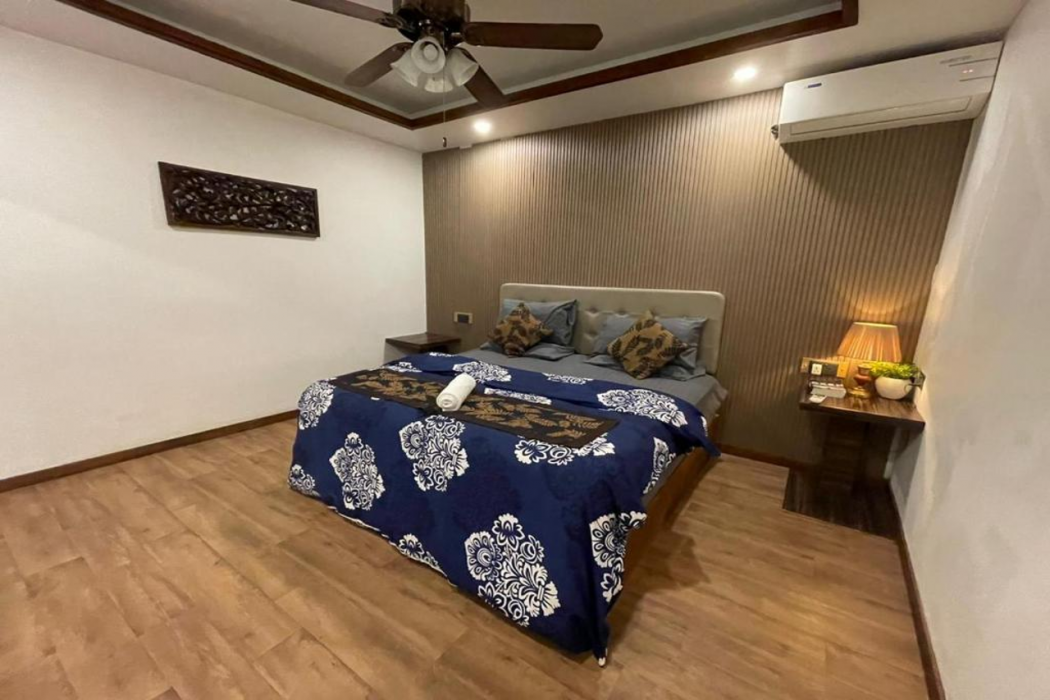 Room at Himeyn Beach Inn - Ocho Homes by Eight Continents, HANIMAADHOO