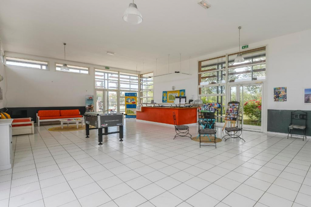 Residence Vacanceole Sun Hols Les Rives du Lac 7/68